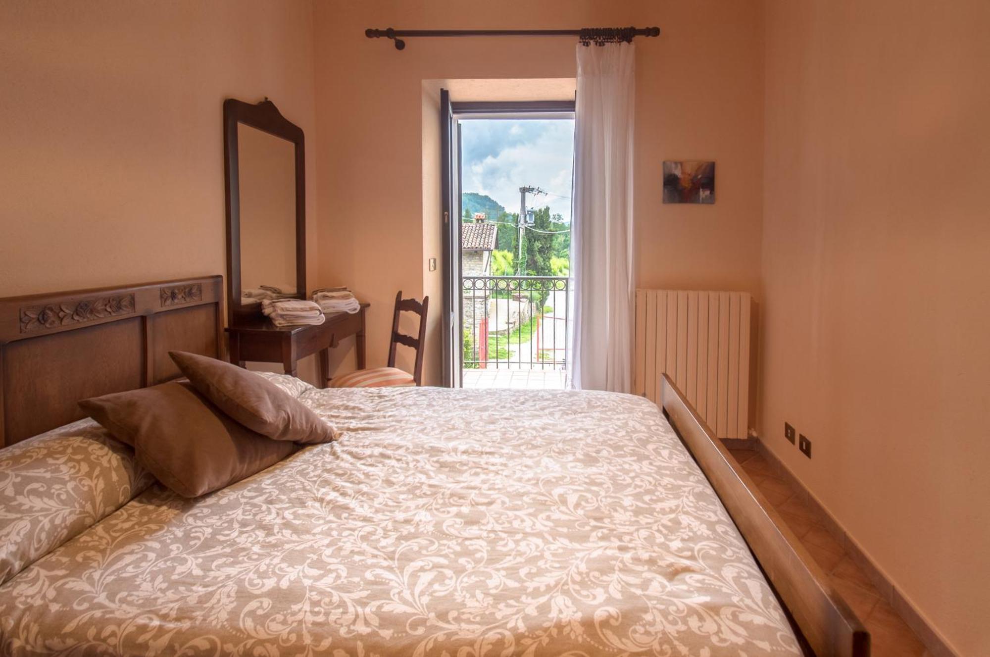 Agriturismo Tenuta San Giuseppe Cossano Belbo Luaran gambar