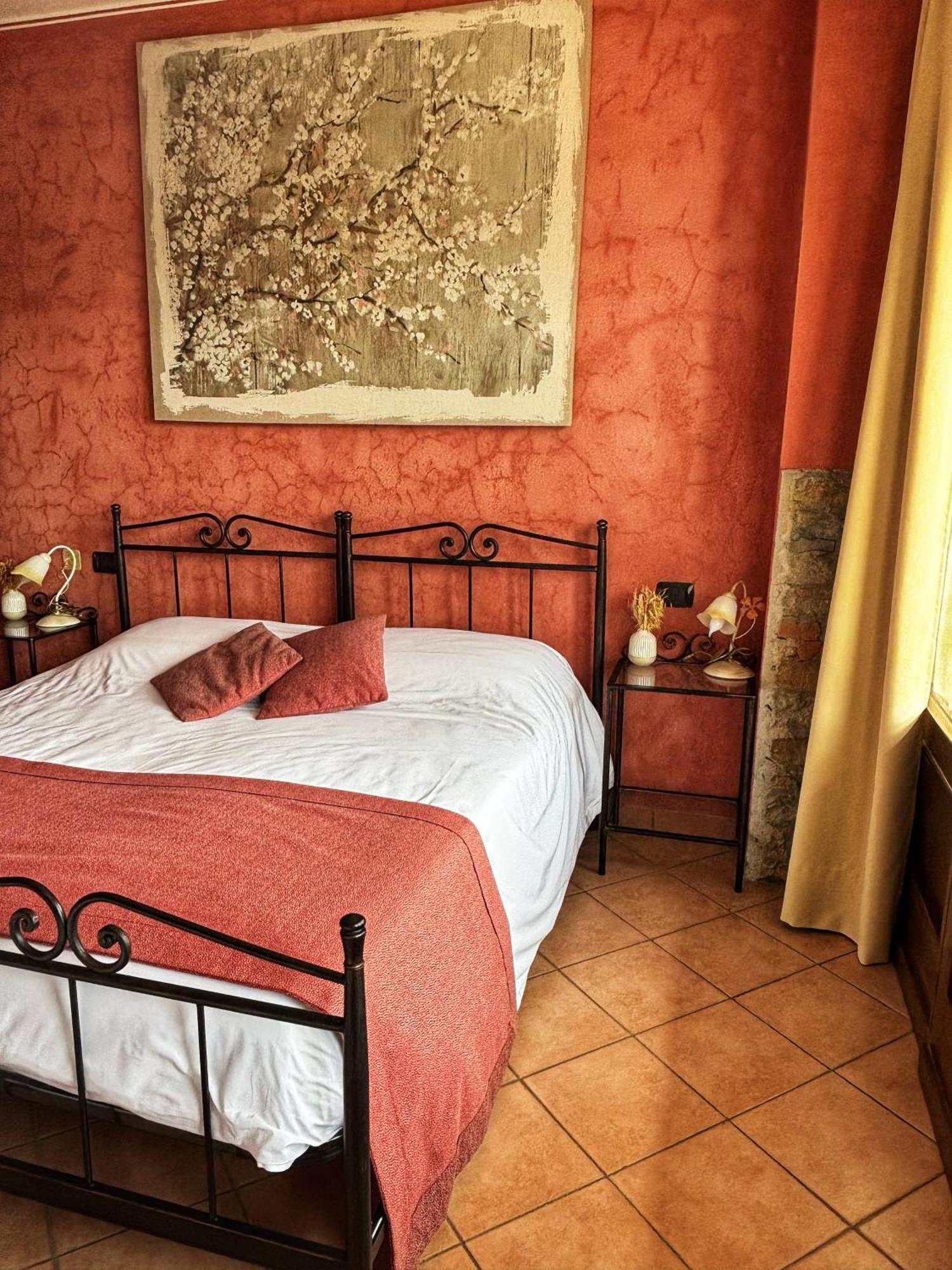 Agriturismo Tenuta San Giuseppe Cossano Belbo Luaran gambar